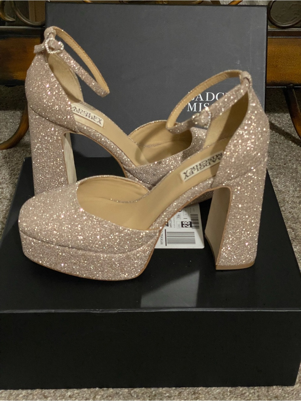 Badgley Mischka Jayne Platform Heels Shoes Size 7.5